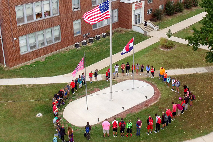 SYATP 2018 Photo of students praying around their school's flagpole